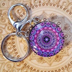 Mandalás kulcstartó-lila-rózsaszín